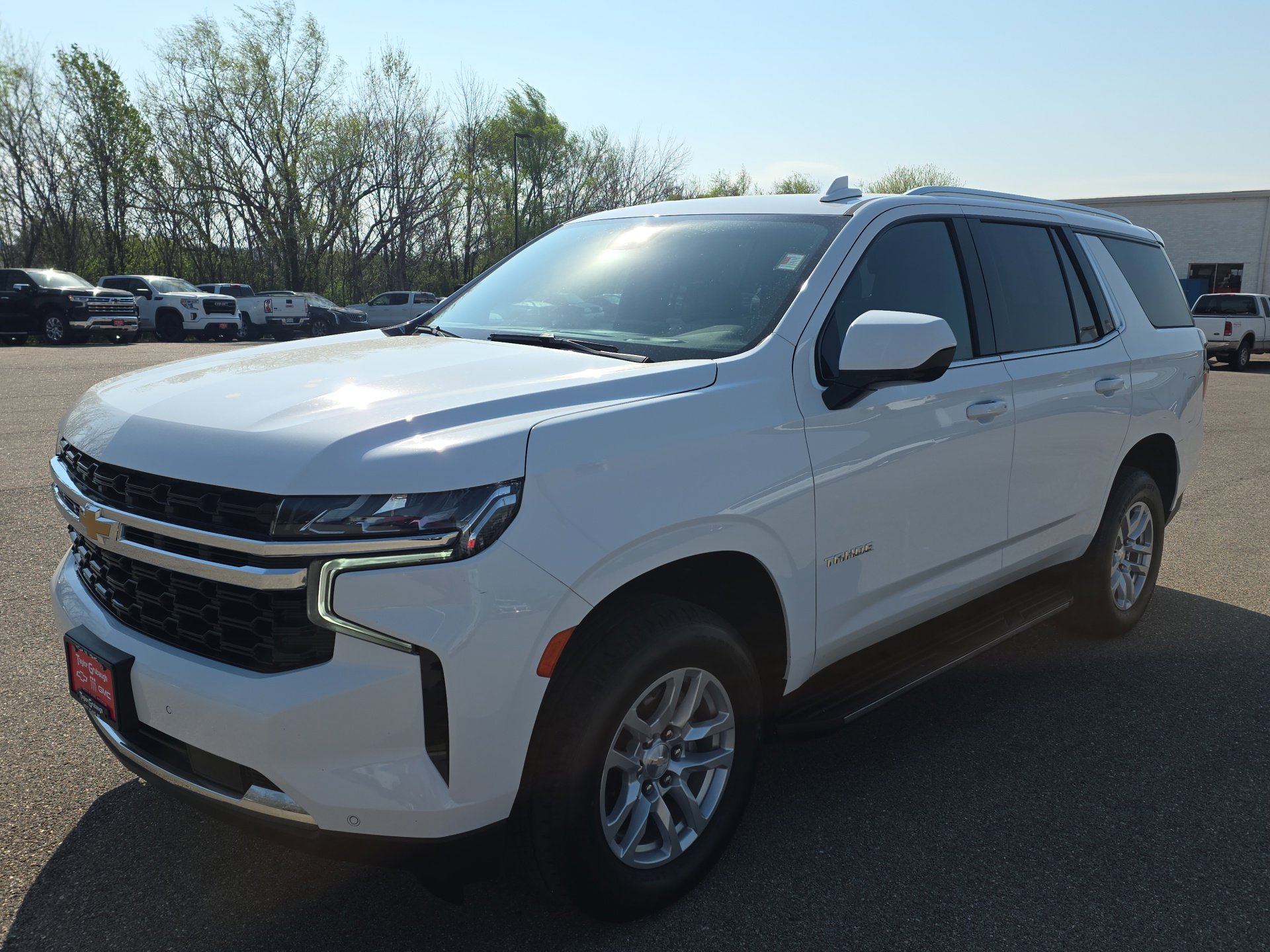 Used 2023 Chevrolet Tahoe LS image 4