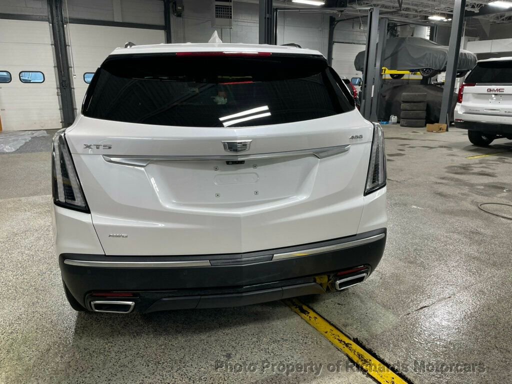 Used 2023 Cadillac XT5 Sportv w/ Technology Package AWD/4WD image 7