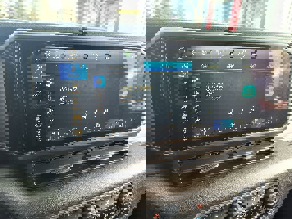 Used 2024 Jeep Gladiator Sport image 16