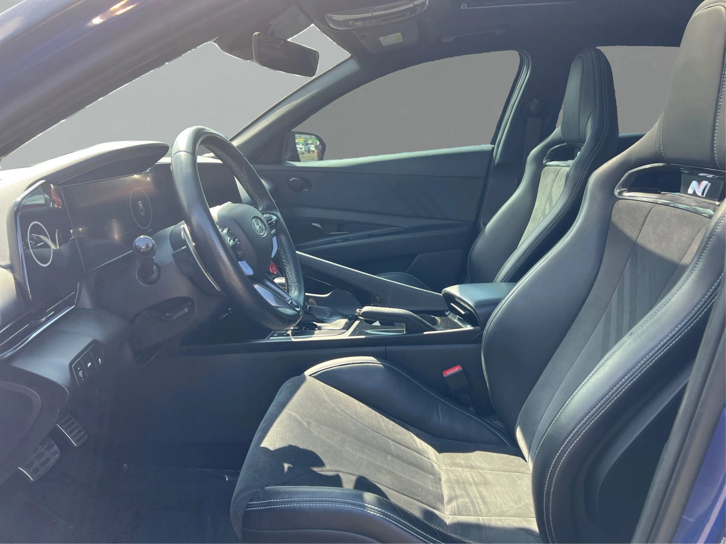 Used 2022 Hyundai Elantra N FWD image 9