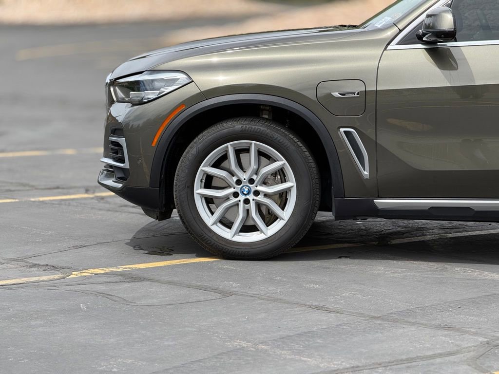 Used 2023 BMW X5 xDrive45e w/ Climate Comfort Package AWD/4WD image 8