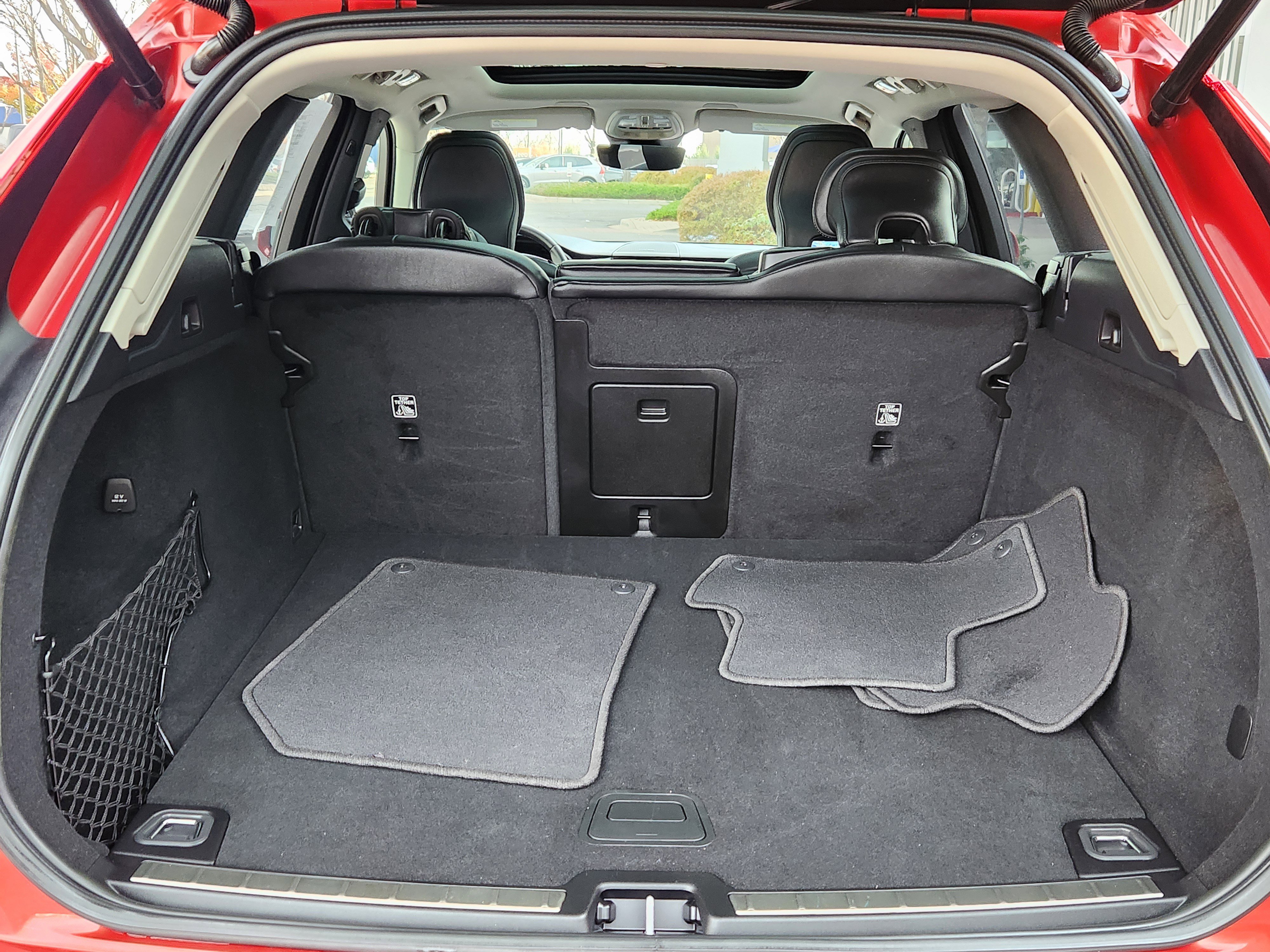 Certified 2023 Volvo XC60 B5 Ultimate image 13