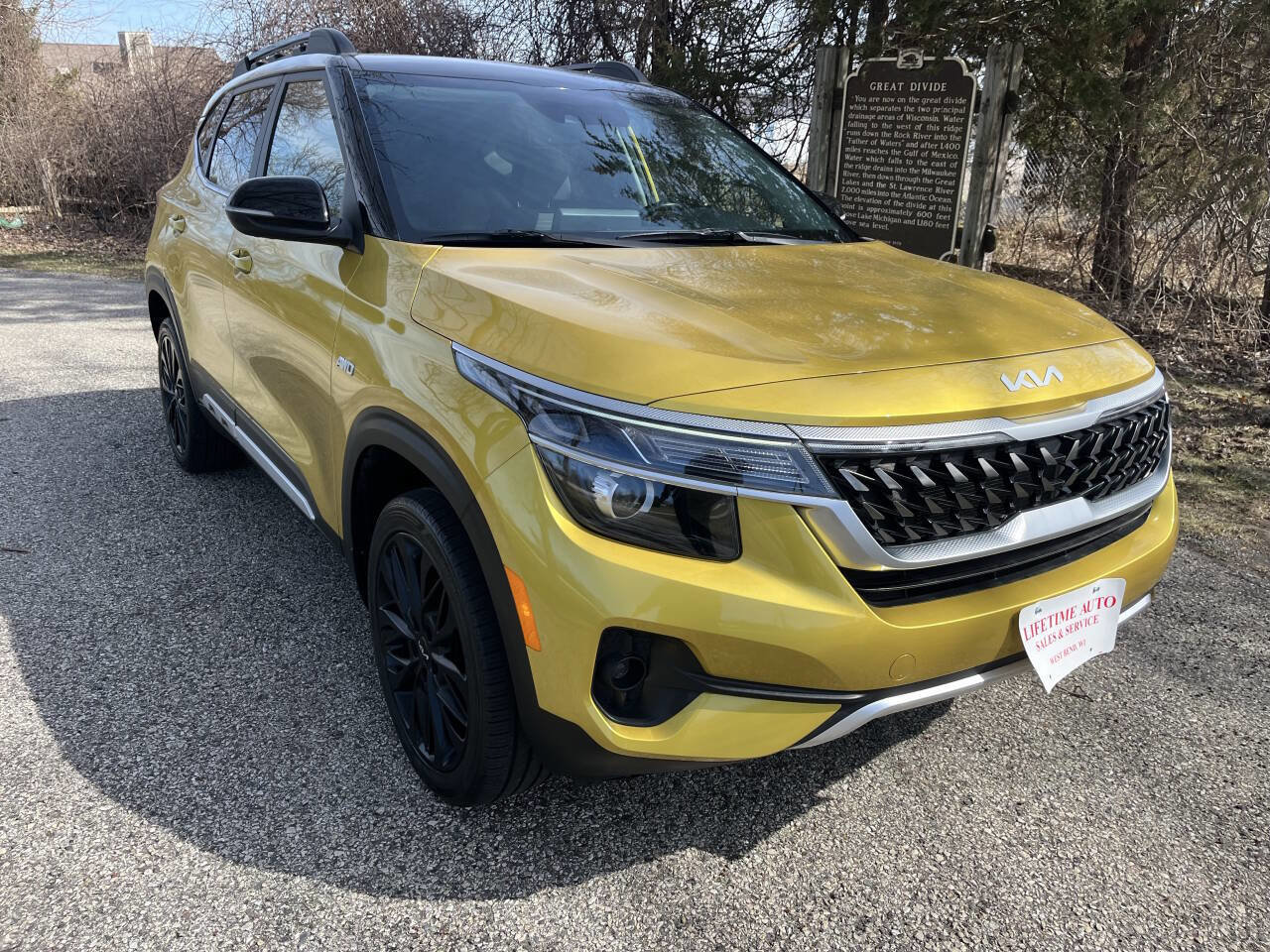 Used 2022 Kia Seltos Nightfall Edition AWD/4WD image 7
