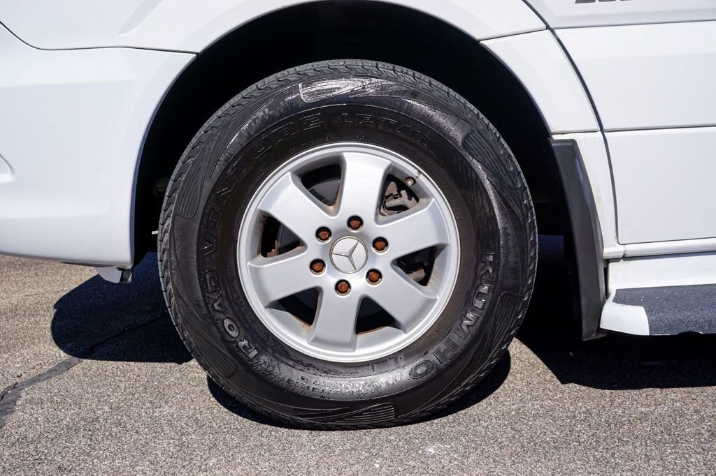 Used 2015 Mercedes-Benz Sprinter 2500 image 28