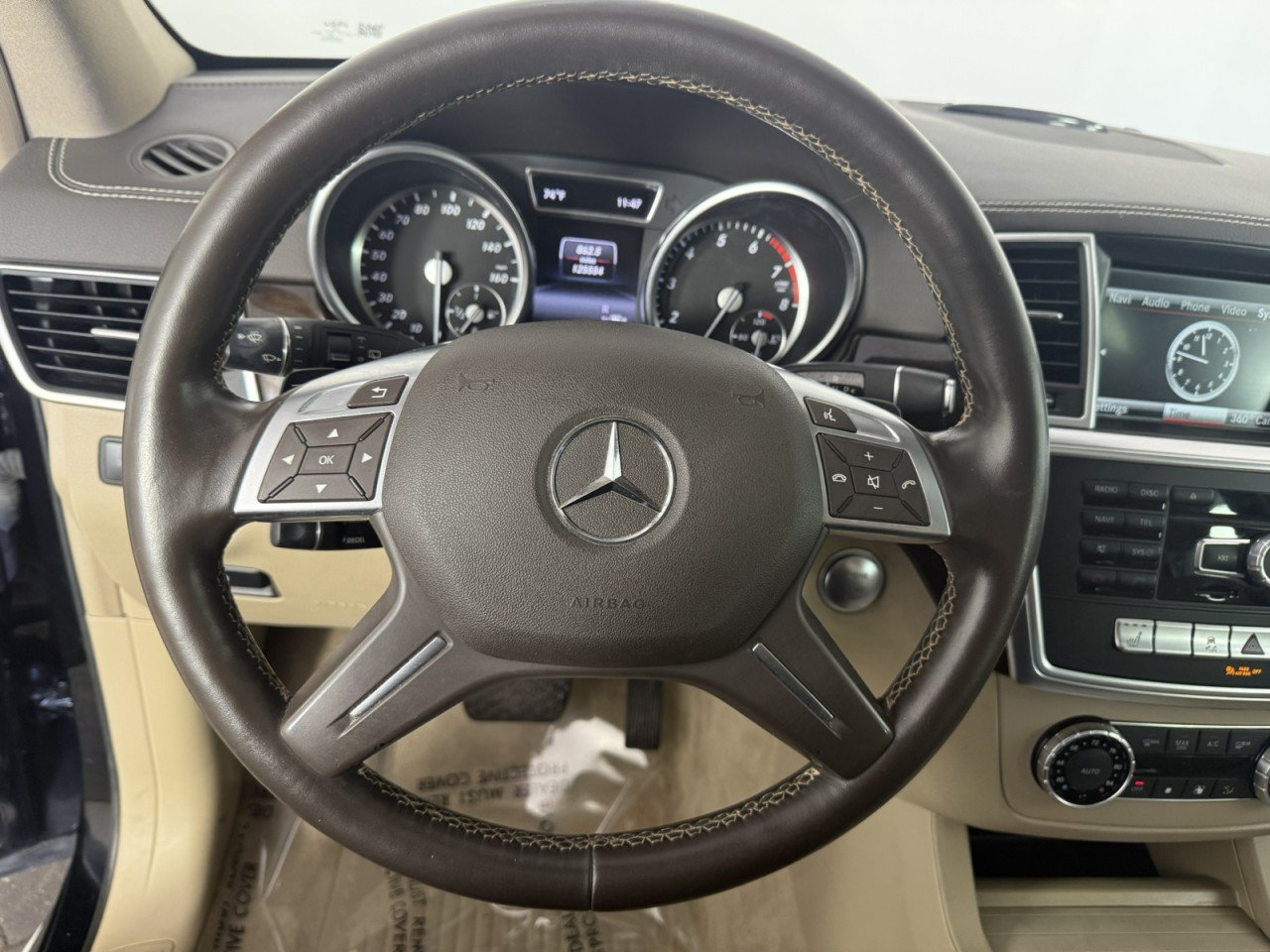 Used 2015 Mercedes-Benz GL 450 4MATIC image 21