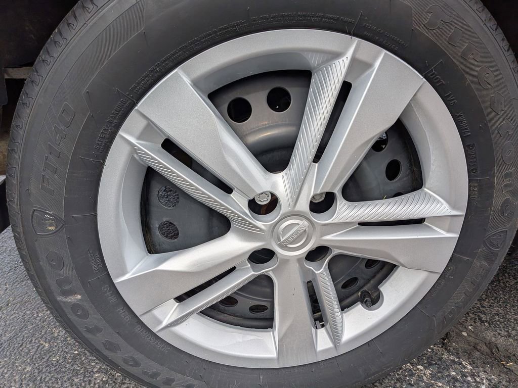 Used 2025 Nissan Kicks Play S FWD image 25