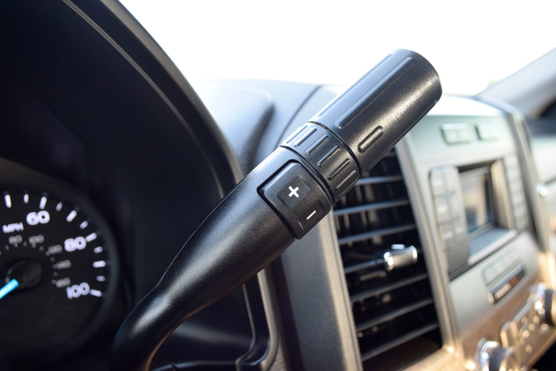Used 2019 Ford F350 XL w/ Power Equipment Group AWD/4WD image 13