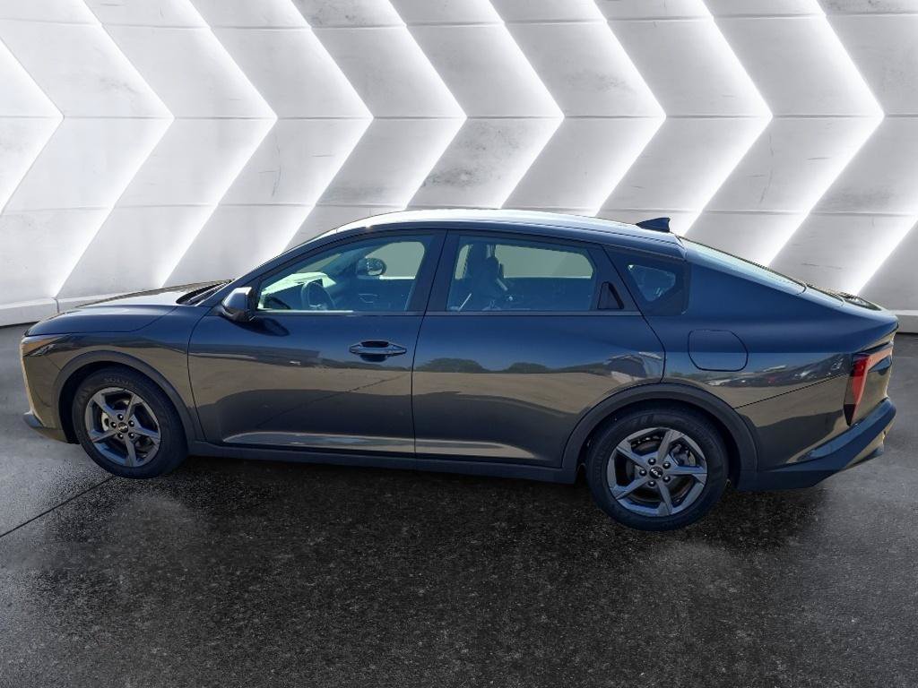 Used 2025 Kia K4 FWD image 8