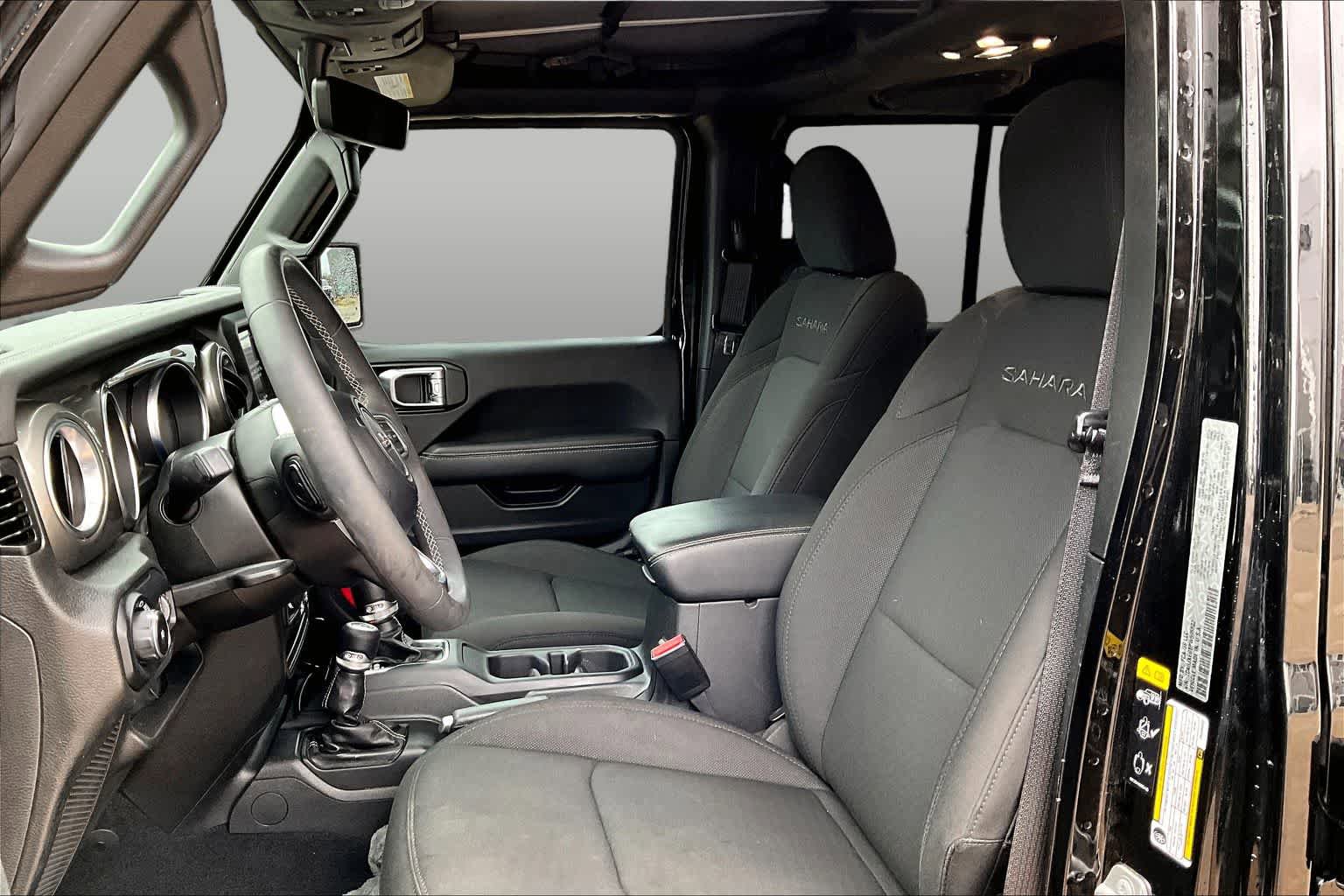 Certified 2023 Jeep Wrangler Unlimited Sahara AWD/4WD image 8