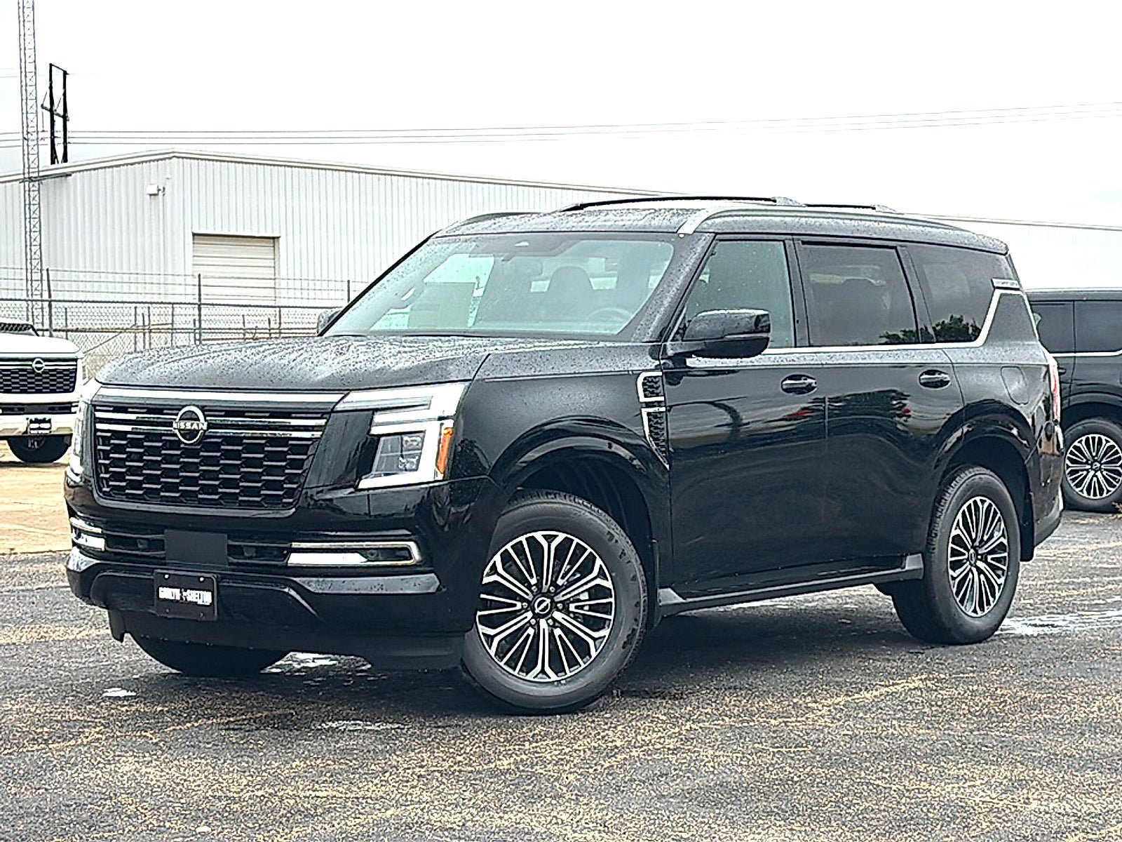 New 2026 Nissan Armada SL w/ Captain's Chari Seat Package AWD/4WD image 2