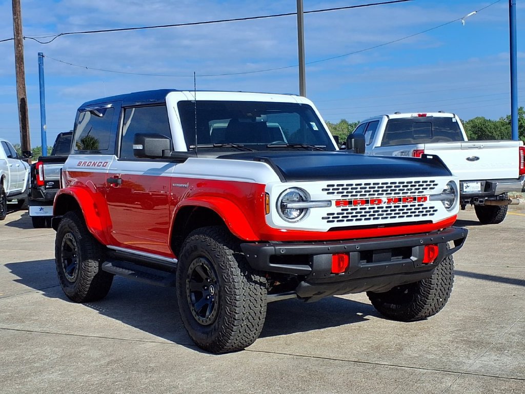 Used 2025 Ford Bronco Stroppe Edition AWD/4WD image 7