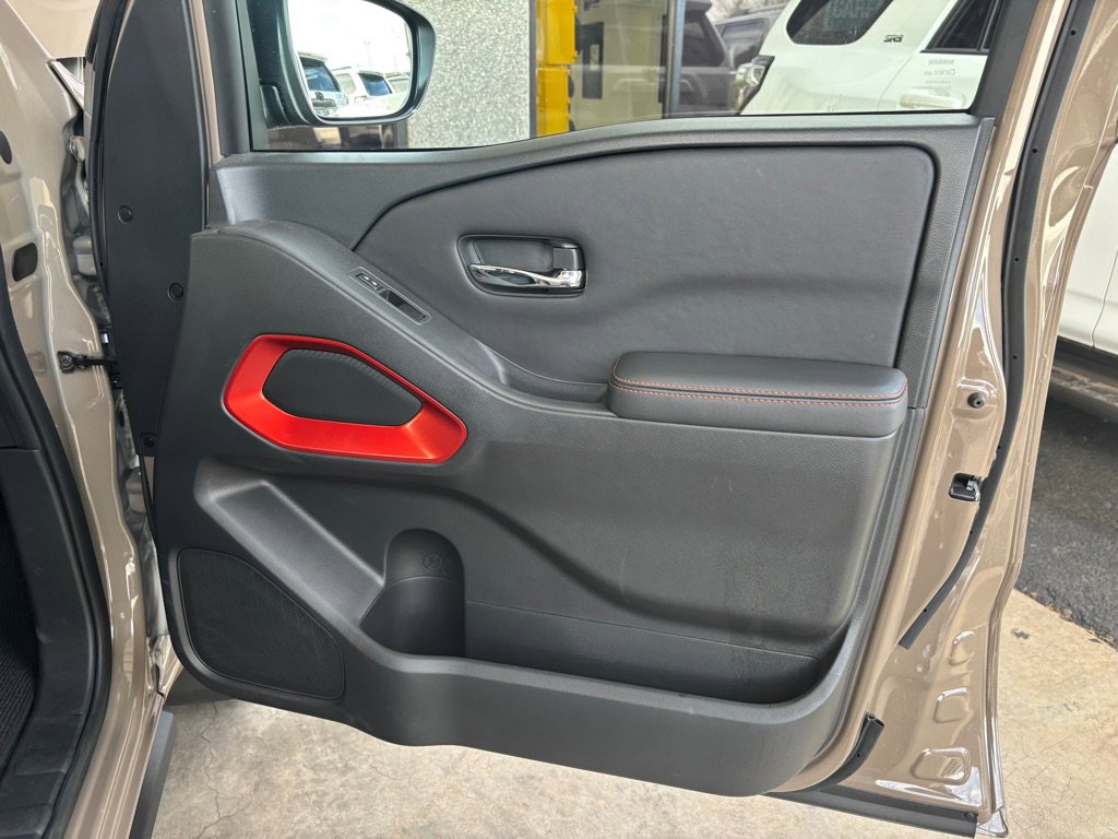 Used 2023 Nissan Frontier Pro-X w/ Technology Package image 31