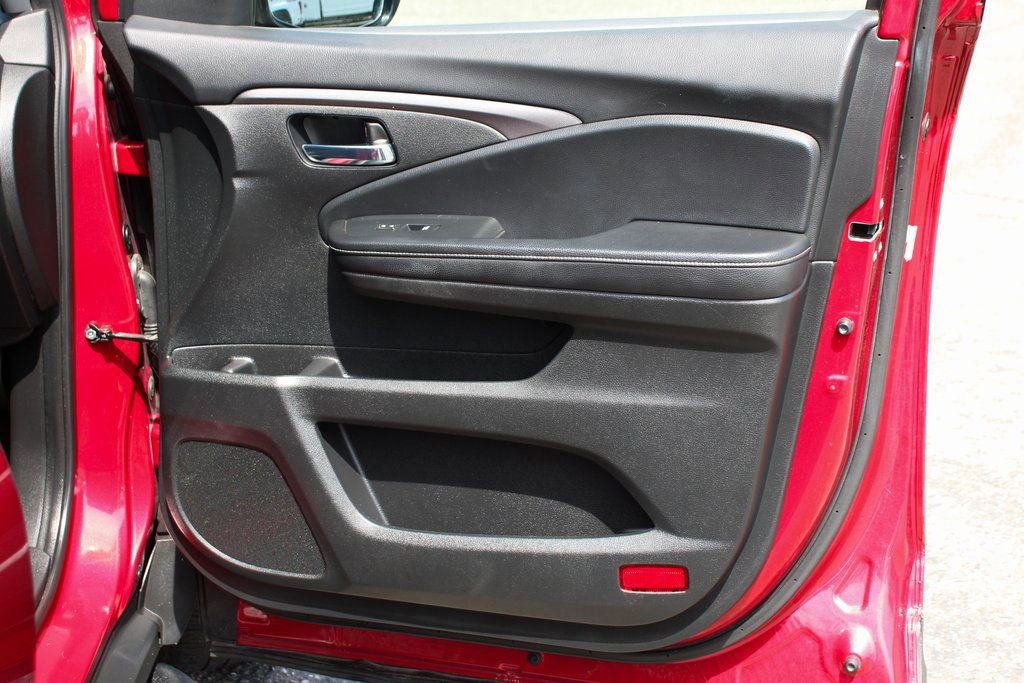 Used 2021 Honda Ridgeline Sport image 37