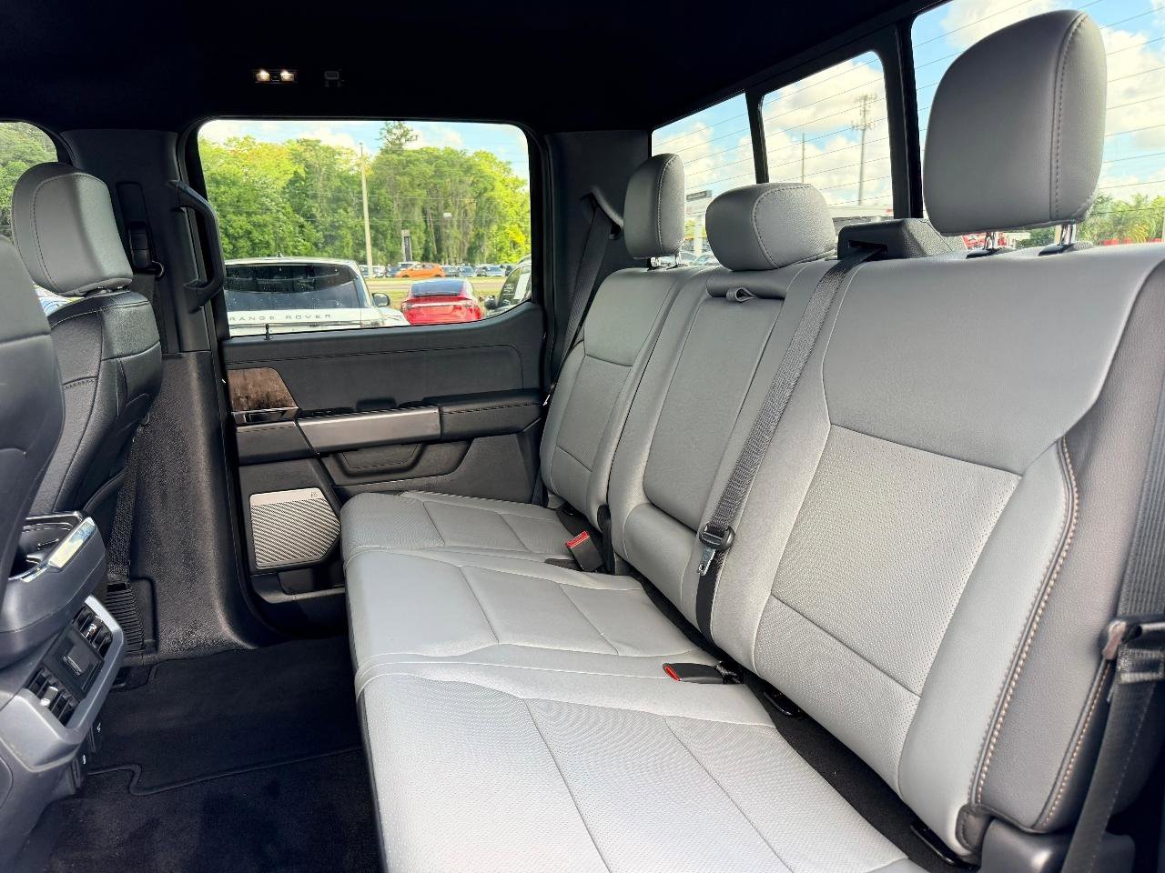 Used 2022 Ford F150 Lightning Lariat AWD/4WD image 14