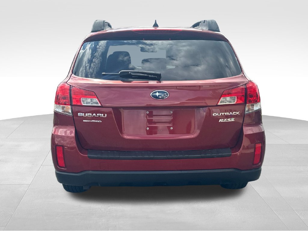 Used 2014 Subaru Outback 2.5i Premium AWD/4WD image 6
