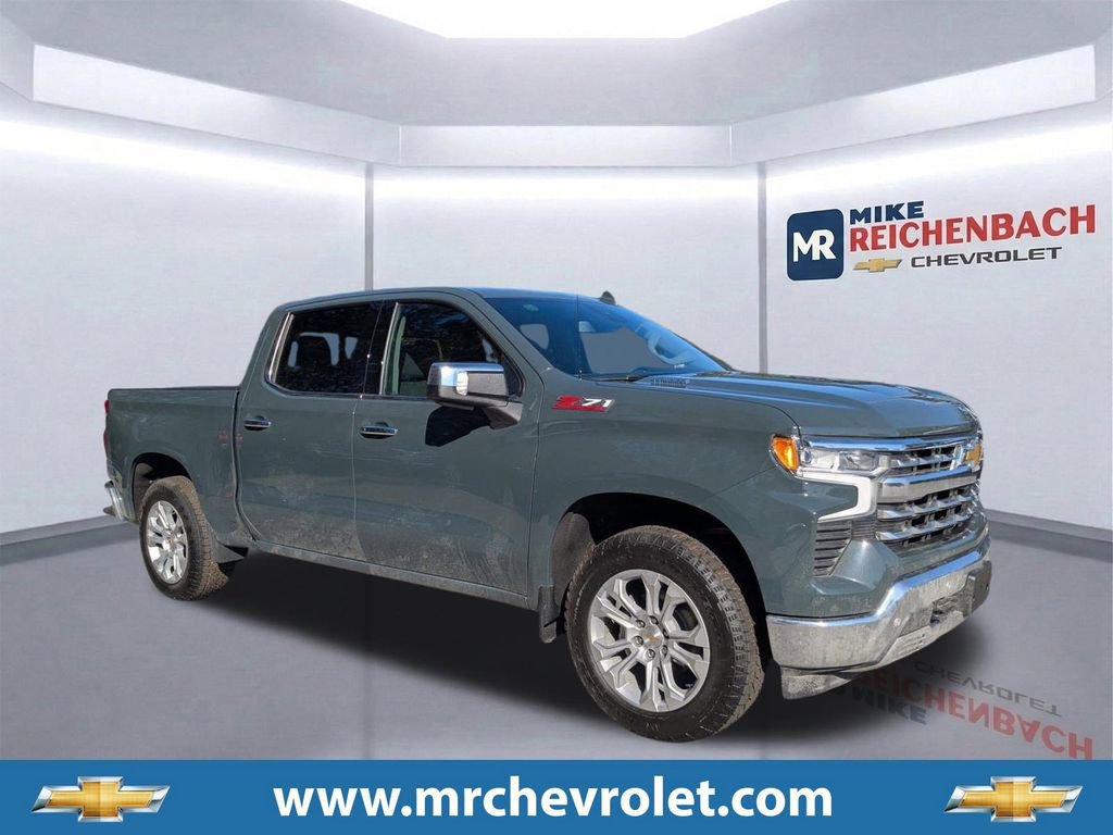 New 2025 Chevrolet Silverado 1500 LTZ w/ LTZ Premium Package