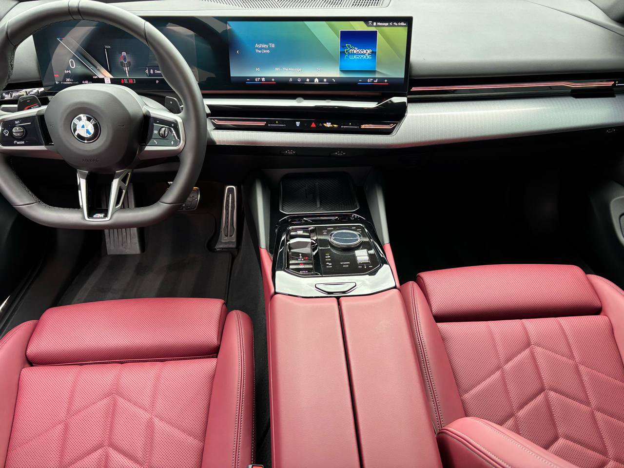 Used 2026 BMW 530i w/ M Sport Package RWD image 12