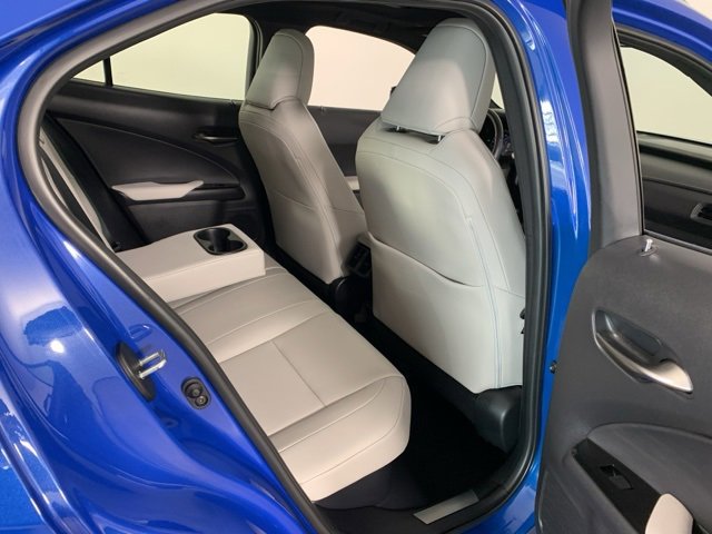 Used 2023 Lexus UX 250h AWD w/ Premium Package image 37