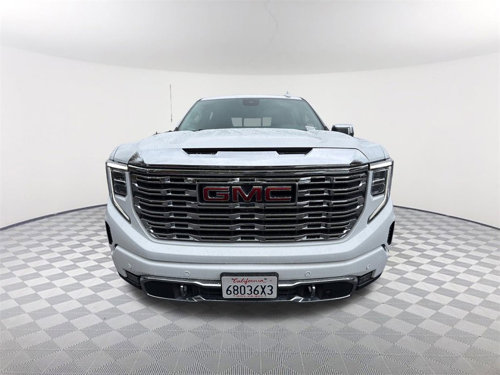 Used 2023 GMC Sierra 1500 Denali w/ Technology Package image 2