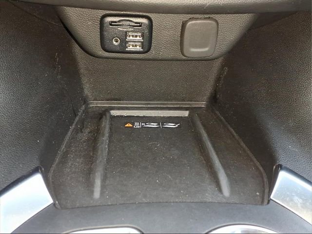 Used 2023 Chevrolet Traverse Premier w/ Redline Edition image 21