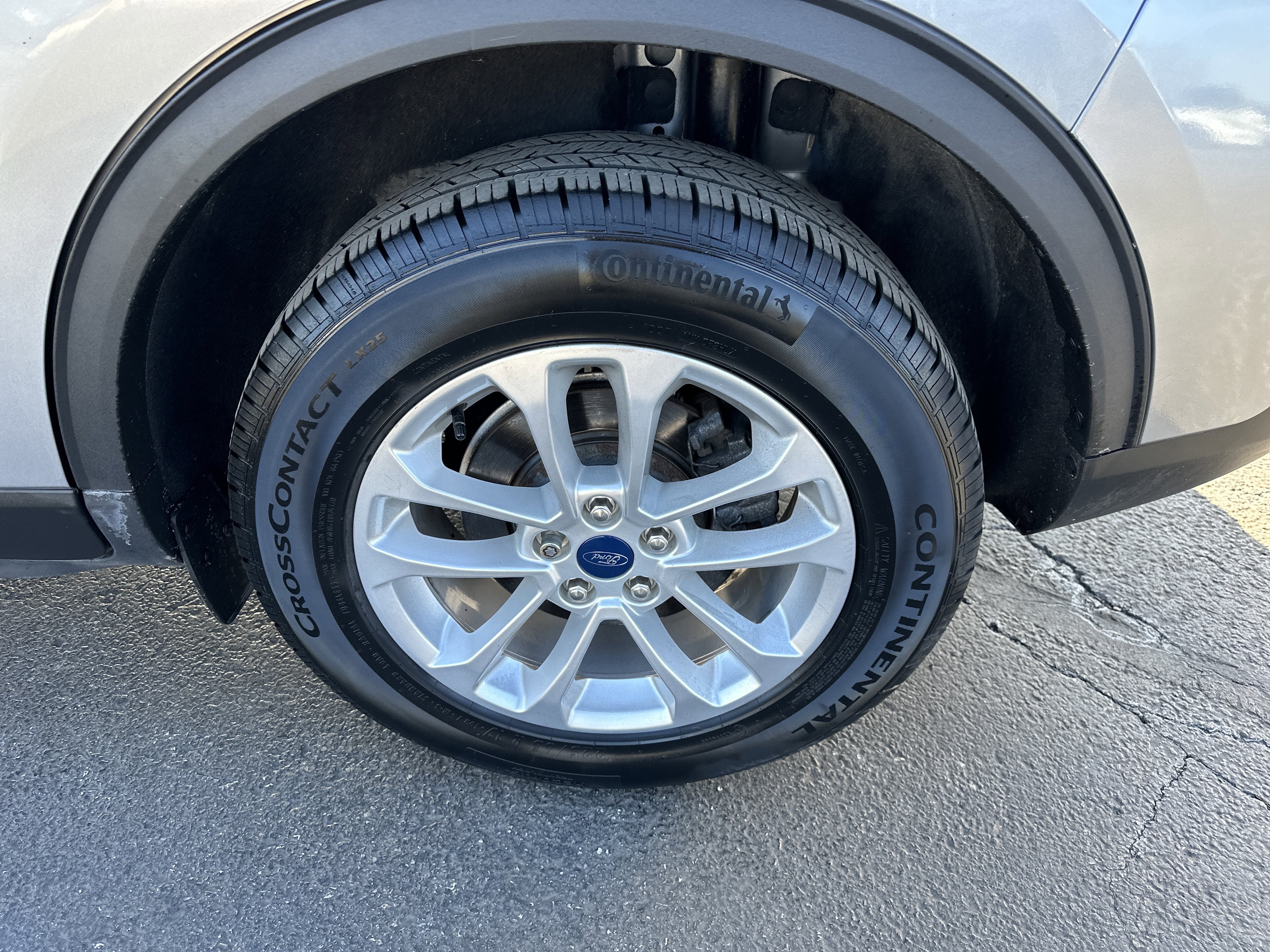 Used 2021 Ford Escape SE w/ Convenience Package image 11