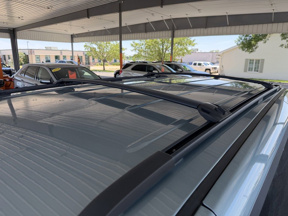 Used 2008 Chrysler Town & Country Touring FWD image 30