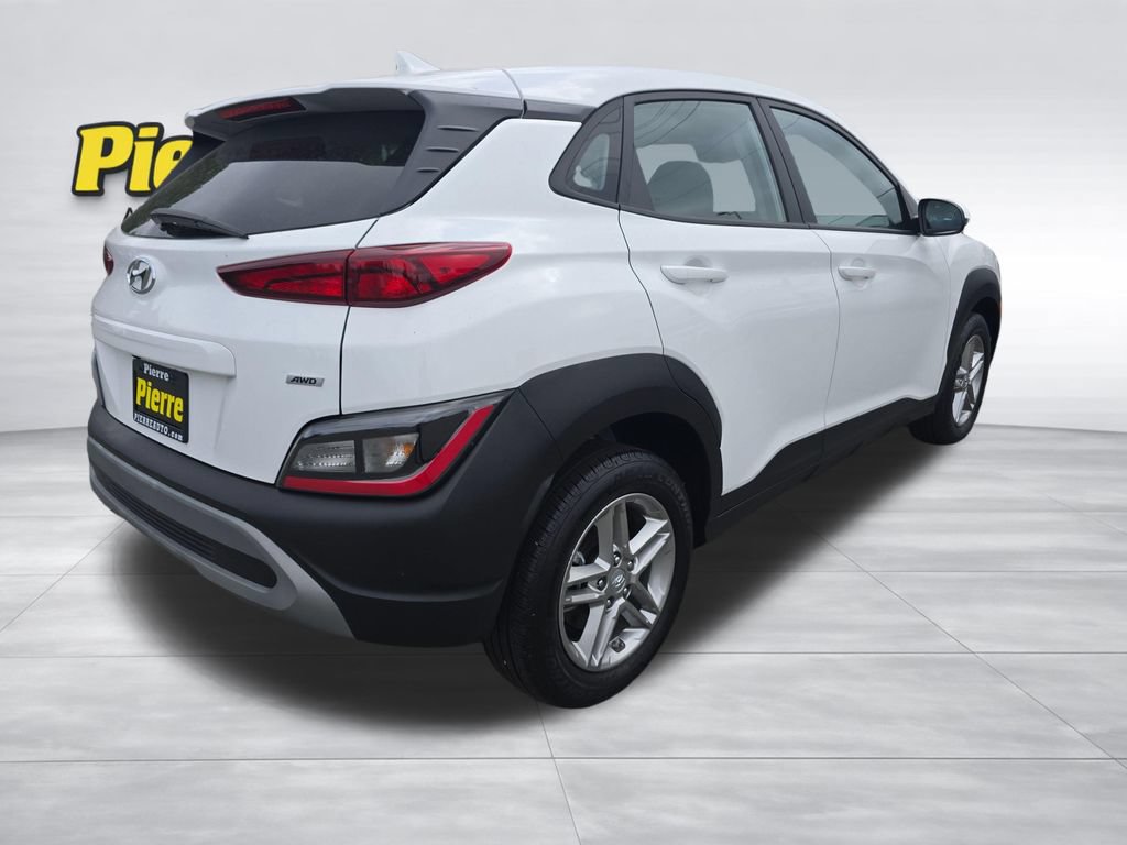 Used 2023 Hyundai Kona SE AWD/4WD image 5