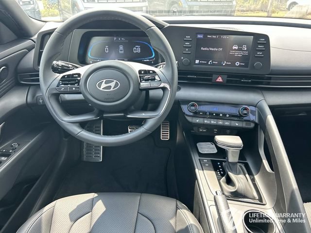 New 2026 Hyundai Elantra SEL Sport FWD image 22