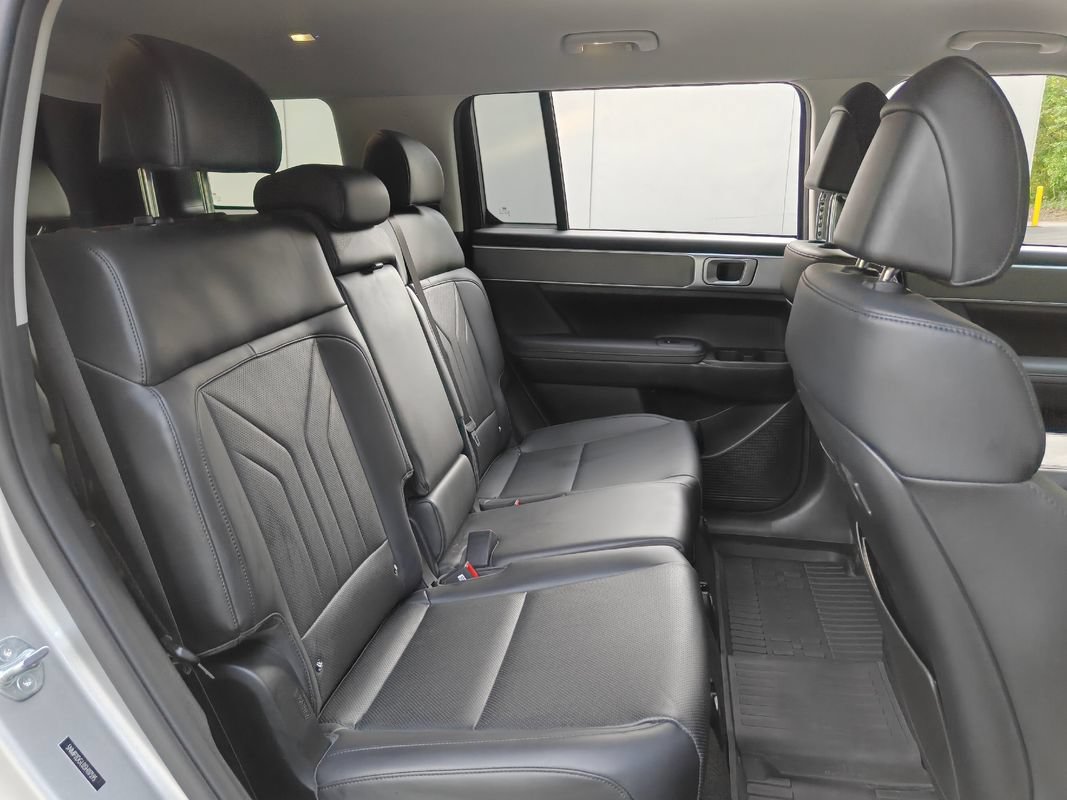 Used 2025 Hyundai Santa Fe SEL AWD/4WD image 20