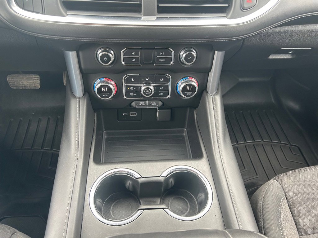 Used 2022 GMC Yukon XL SLE image 45