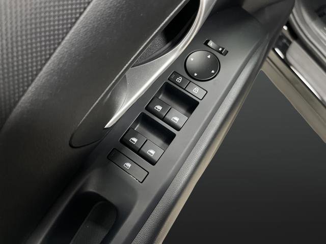 Used 2025 Hyundai Tucson SE image 25