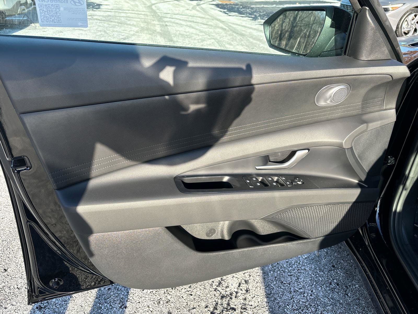 New 2025 Hyundai Elantra SE image 15