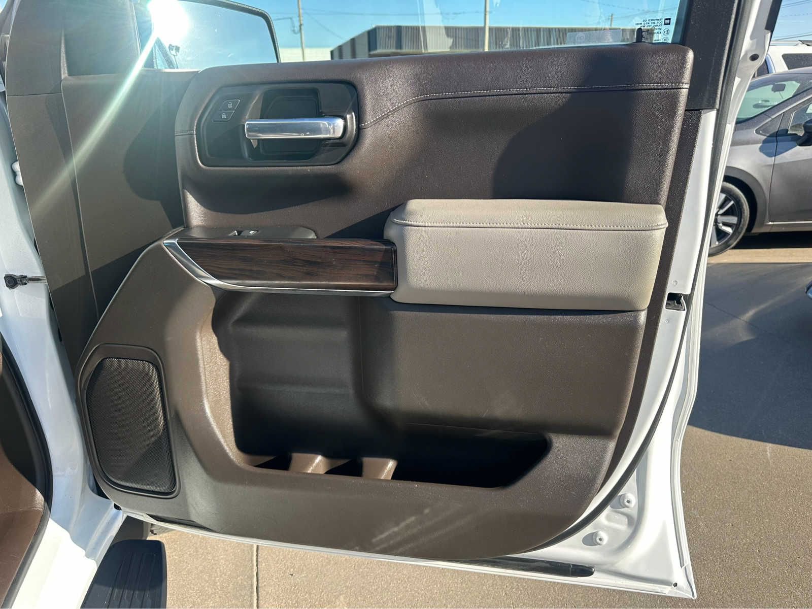 Used 2021 GMC Sierra 1500 SLT image 22