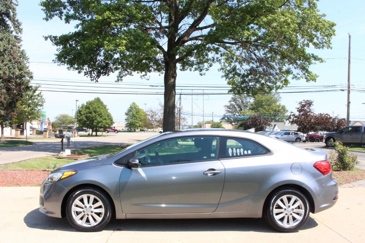 Used 2014 Kia Forte Koup EX FWD image 6
