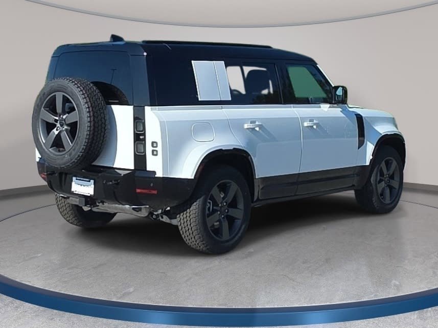 New 2026 Land Rover Defender 110 X-Dynamic SE AWD/4WD image 5