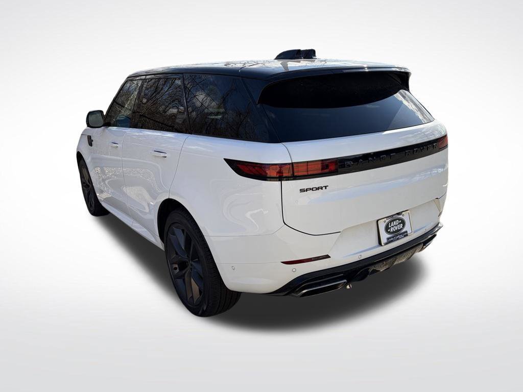 Used 2024 Land Rover Range Rover Sport Dynamic SE AWD/4WD image 6