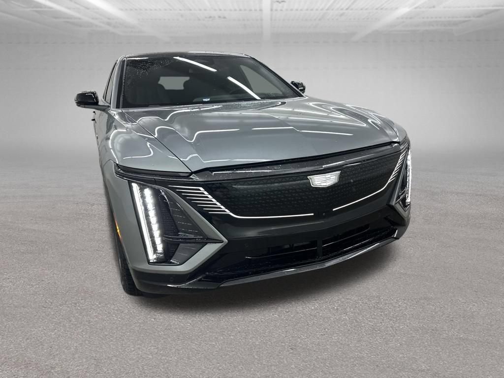 New 2026 Cadillac Lyriq Sport AWD/4WD image 2
