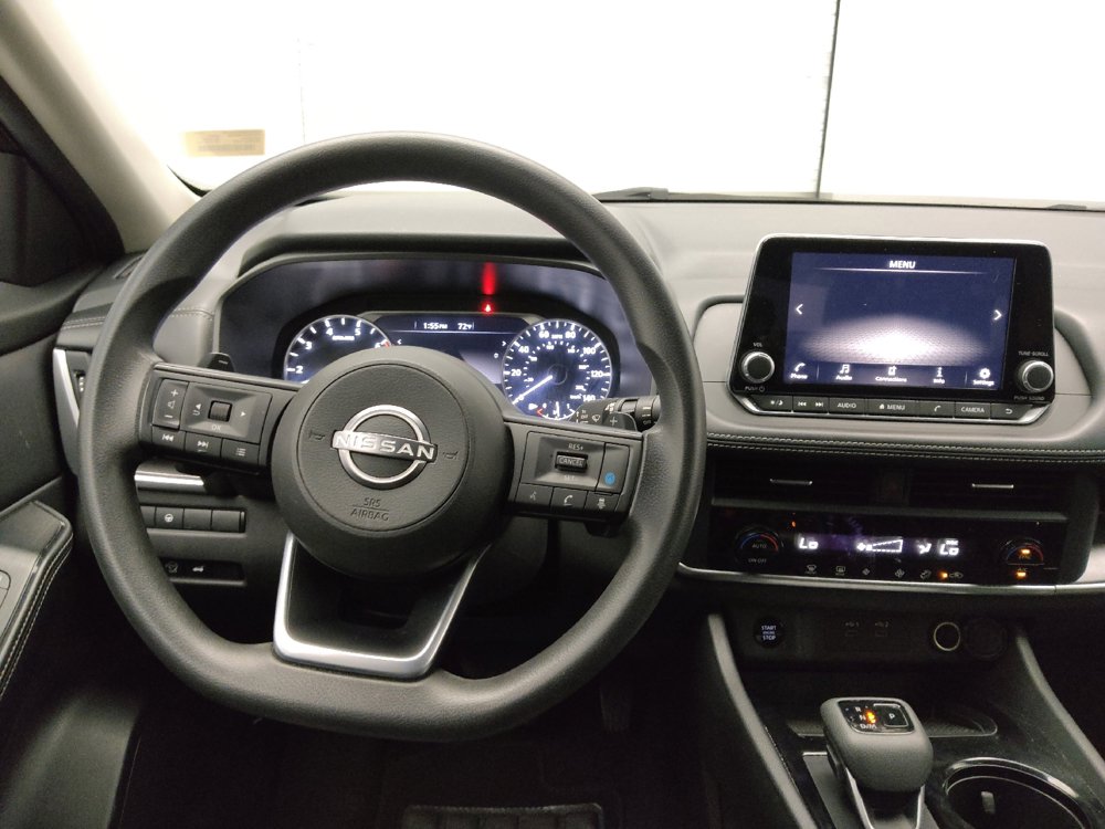 Used 2024 Nissan Rogue SV FWD image 22