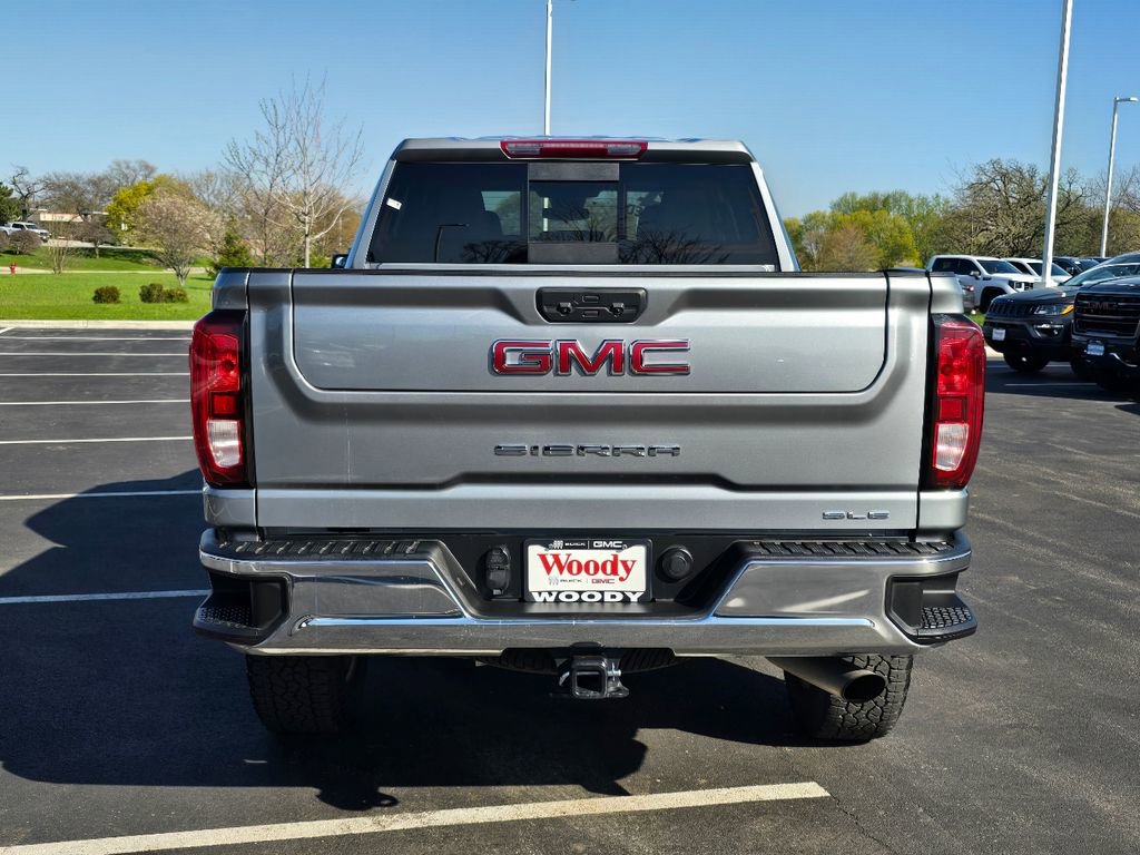 Used 2024 GMC Sierra 2500 SLE w/ SLE Value Package; image 9