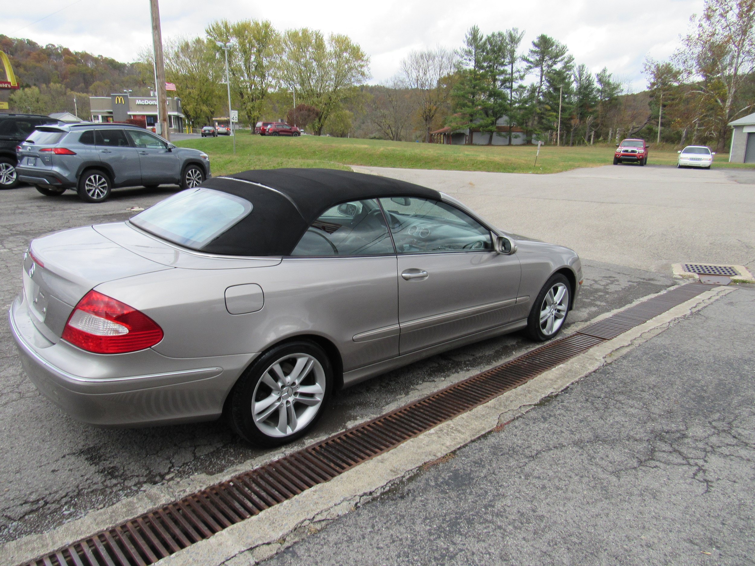 Used 2006 Mercedes-Benz CLK 350 Cabriolet image 7
