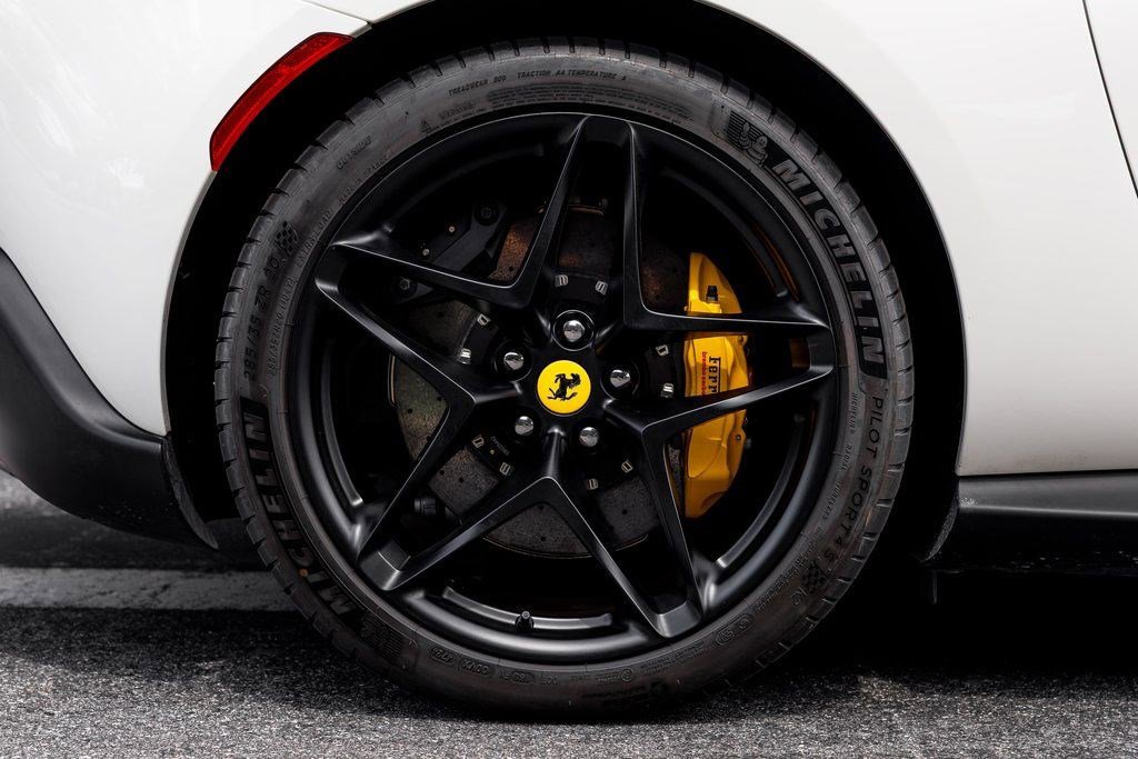 Used 2025 Ferrari Roma Spider image 20