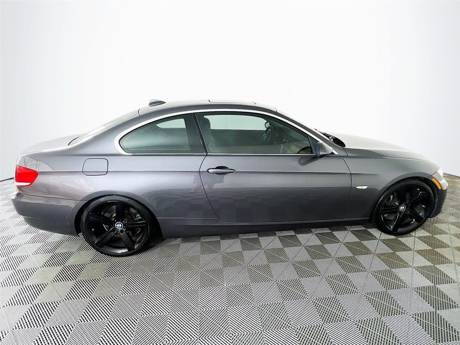 Used 2007 BMW 335i Coupe RWD image 10