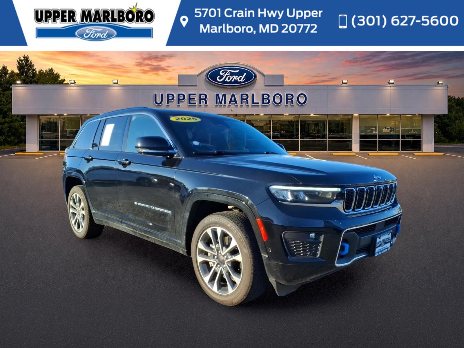 Used 2025 Jeep Grand Cherokee Overland w/ Advanced Protech Group III AWD/4WD image 1