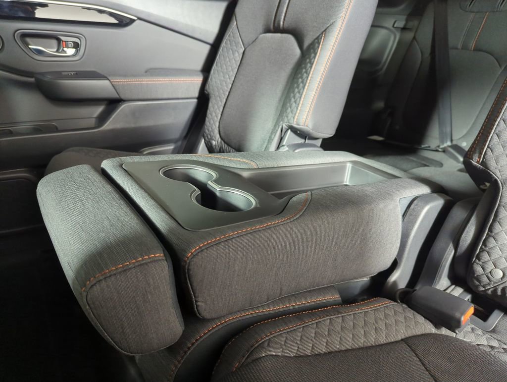 New 2026 Honda Pilot Sport image 27