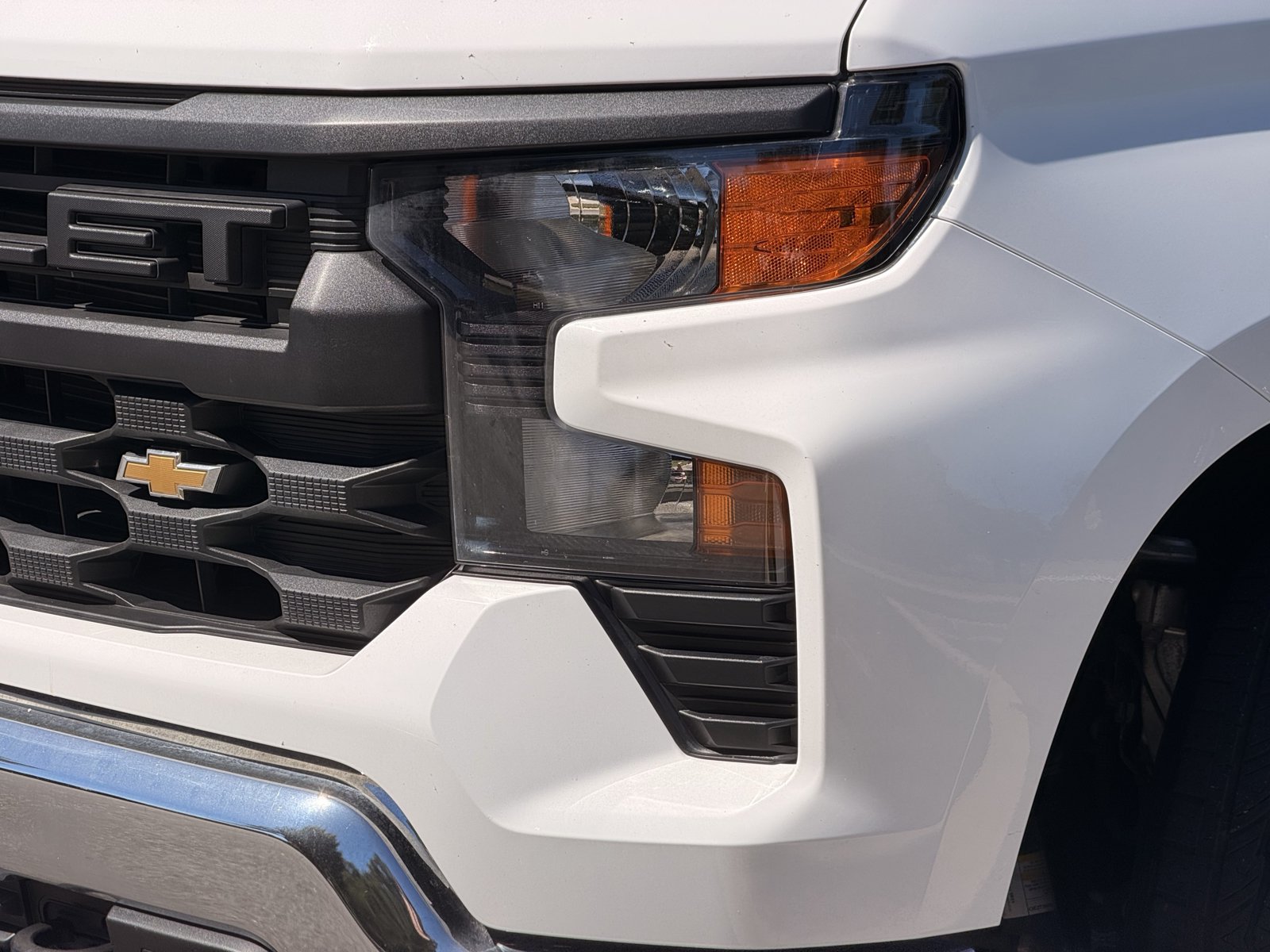 Used 2025 Chevrolet Silverado 1500 W/T RWD image 8