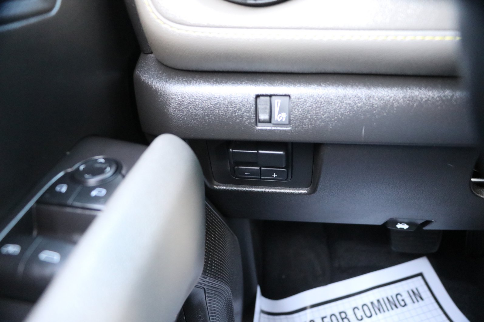 Used 2026 Chevrolet Colorado ZR2 AWD/4WD image 12