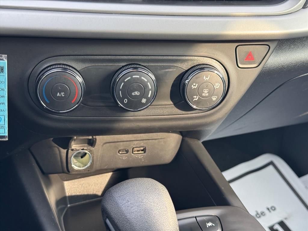 Used 2024 Chevrolet Trax LS FWD image 20