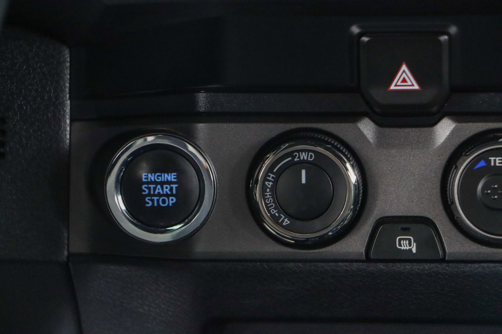 Used 2023 Toyota Tacoma TRD Off-Road image 21