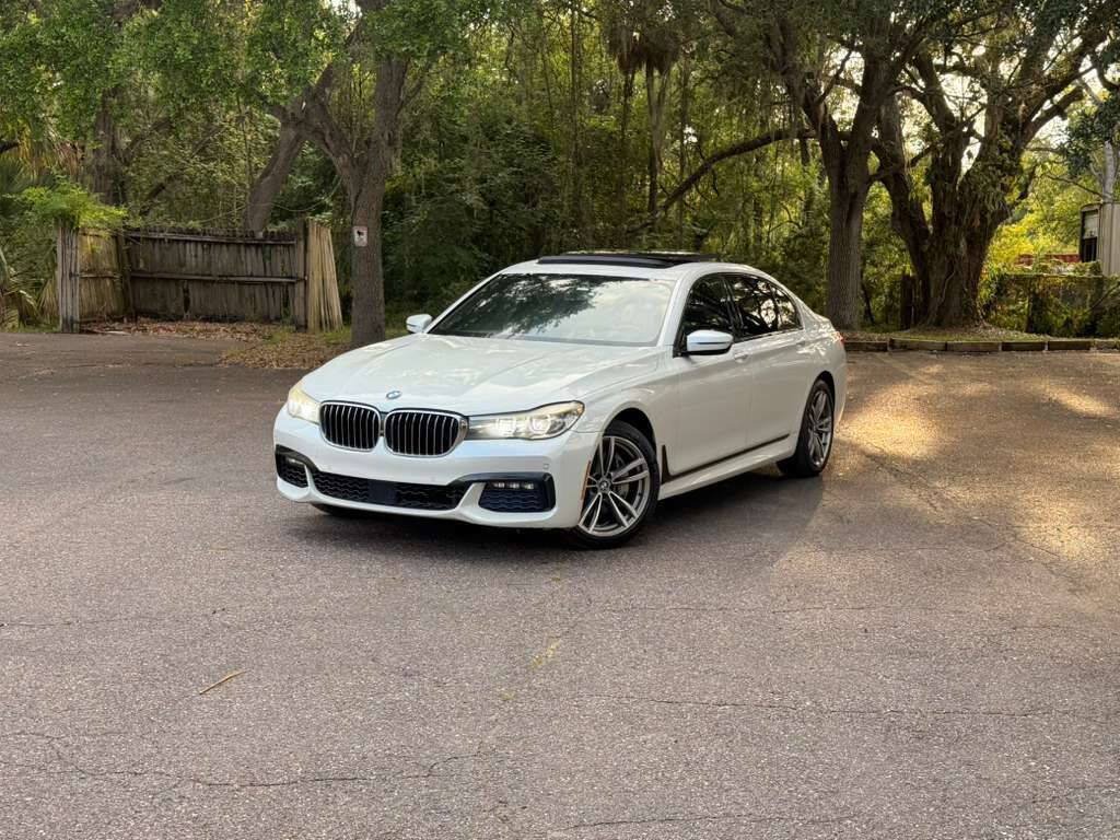 Used 2016 BMW 740i RWD image 1