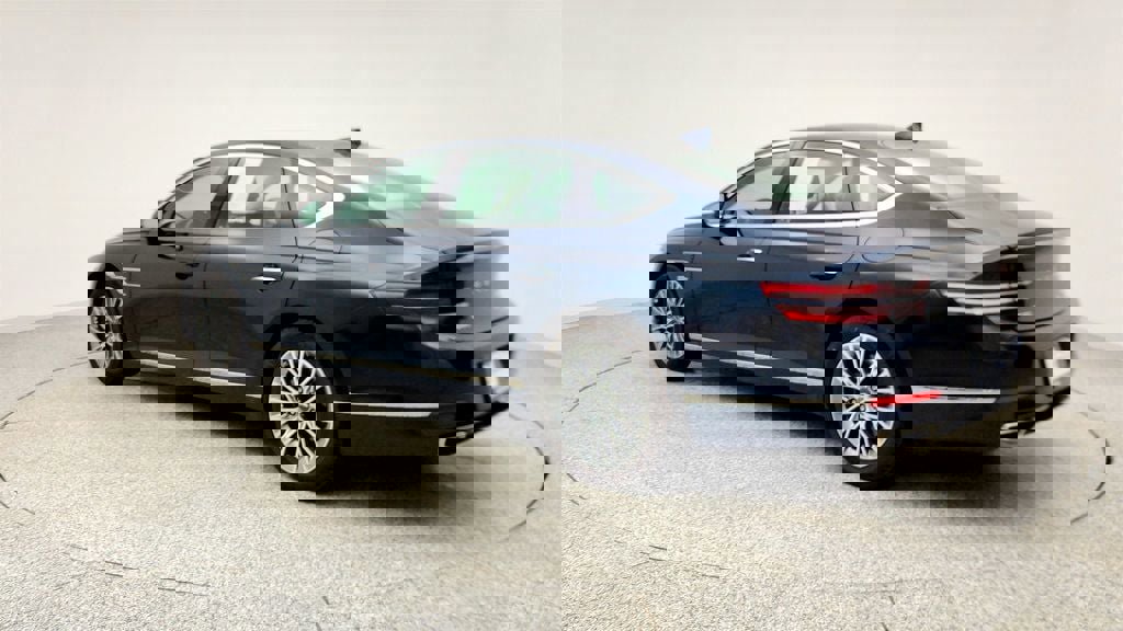 Used 2023 Genesis G80 2.5T image 7